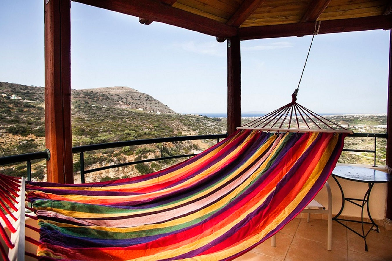 ΠΑΡΑΔΟΣΙΑΚA ΔΙΑΜΕΡΙΣΜΑTA